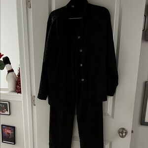 Elegant Black Women's Leopard Satin  Pajama Set